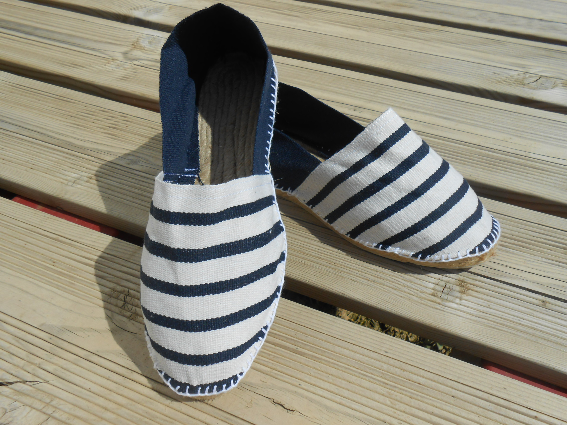 Espadrilles bicolores rayées marines Taille 35